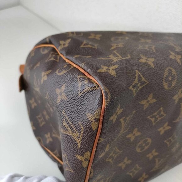 Vintage authentic Louis Vuitton Monogram Speedy 30 Bag - Picture 6 of 16